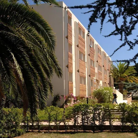 L Ile D Or Otel La Londe-les-Maures